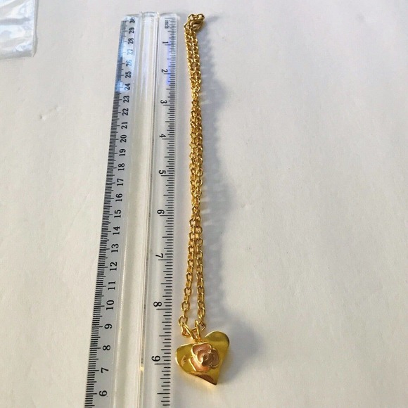 VTG Maxine Denker Necklace Gold Tone Chain Rose Heart Pendant Charm Signed - Picture 7 of 7